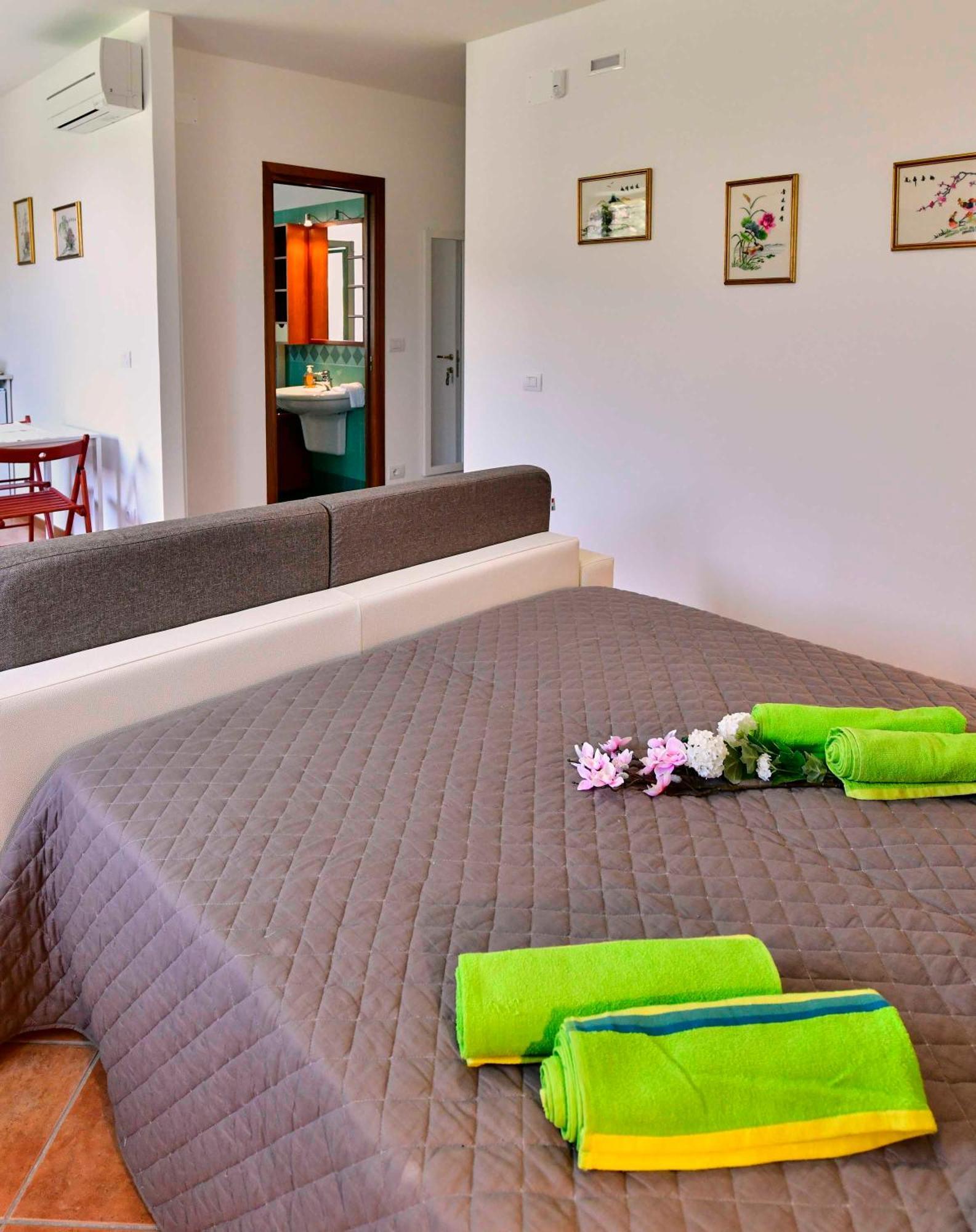 Welcome Traveller Divine Cecile Garda  Bagian luar foto